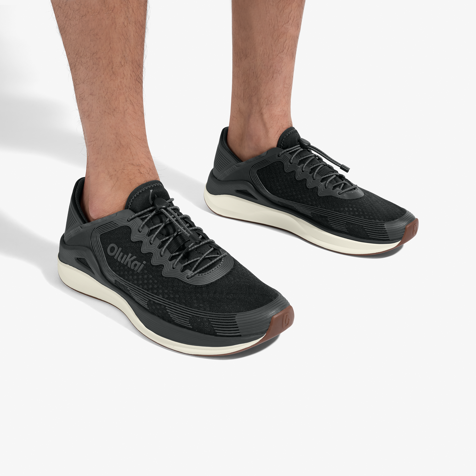 Ahi  -  Black / Black