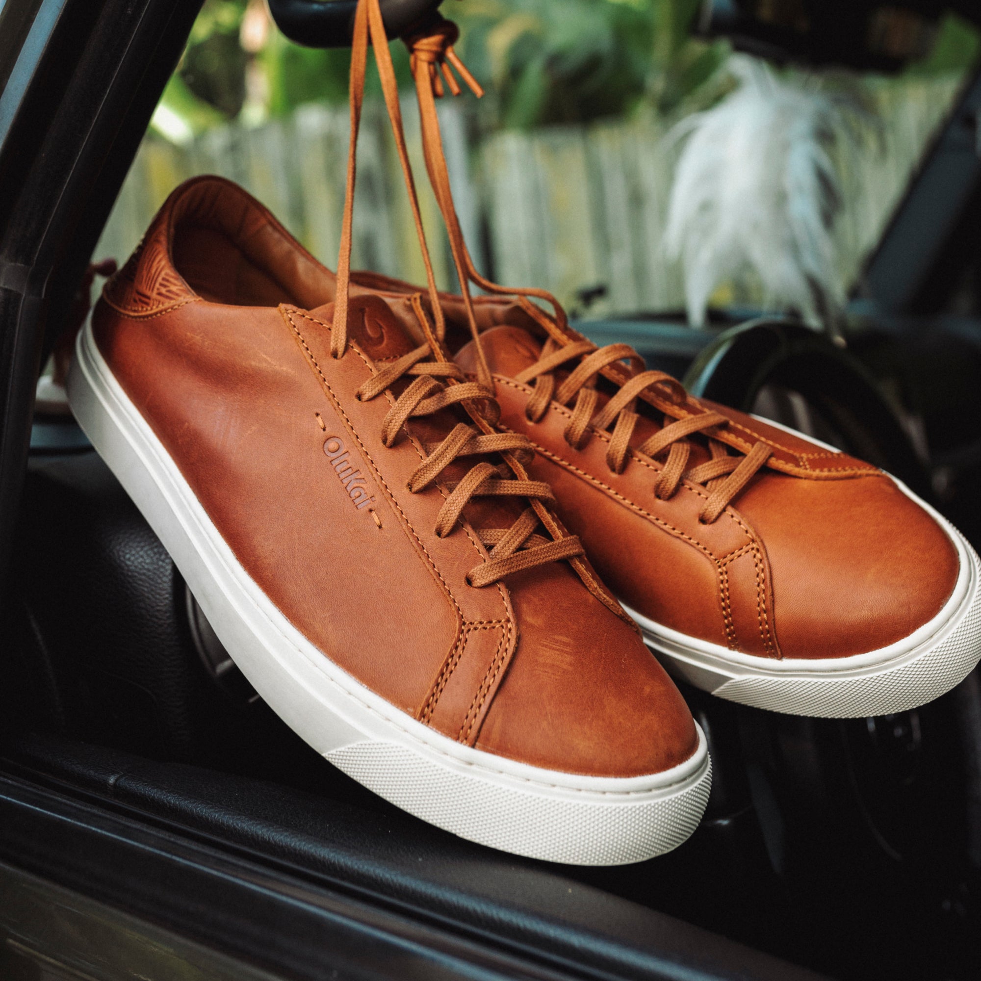 Kou Lace Up  -  Fox / Fox